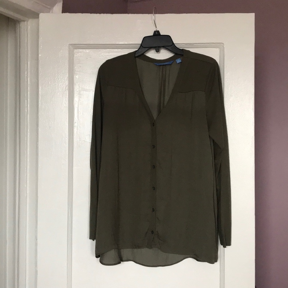 Simply Vera Wang olive green blouse, size M